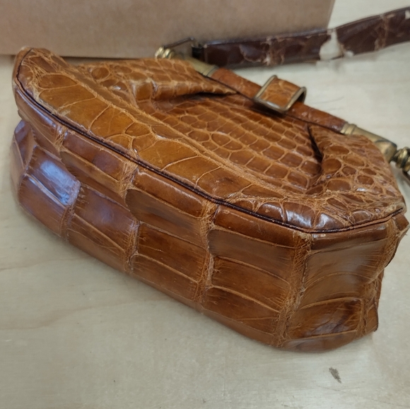 Vintage Madeline Bags Genuine Alligator Purse - Picture 10 of 11